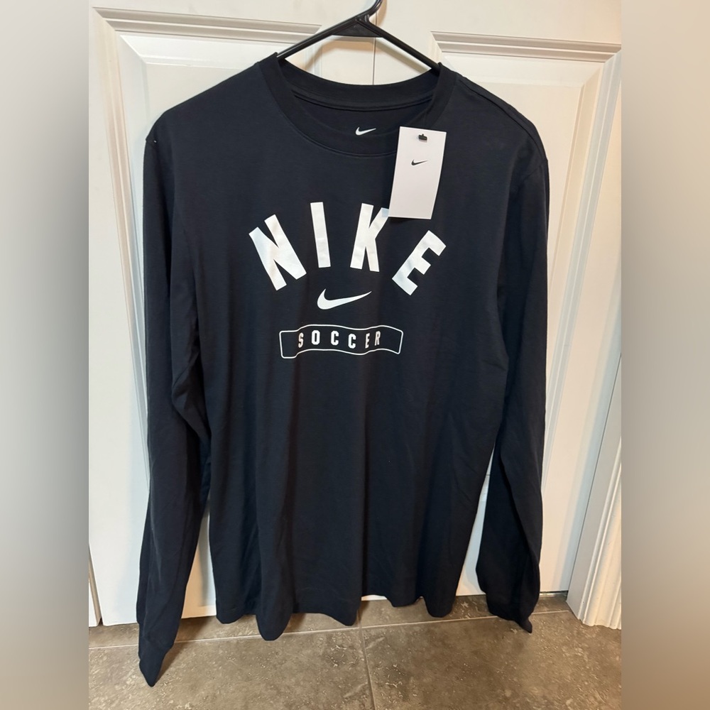 Nike Men's Black Long Sleeve Soccer Tee